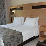 米特奥拉大酒店 酒店