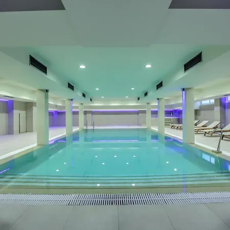 グランド メテオラ カランバカ