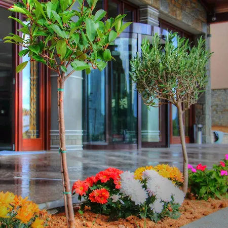 グランド メテオラ カランバカ