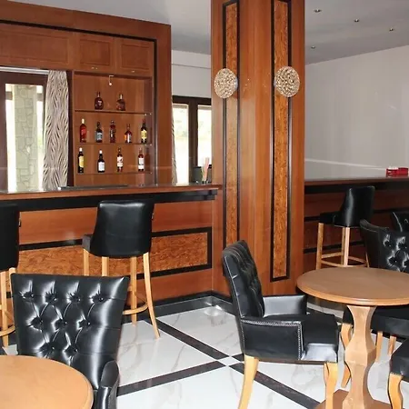 Grand Meteora Hotel 5*