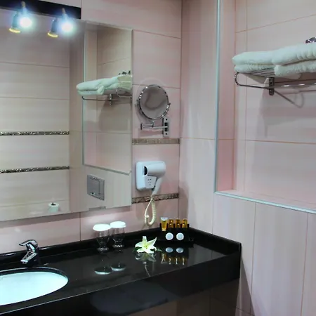 グランド メテオラ ホテル カランバカ