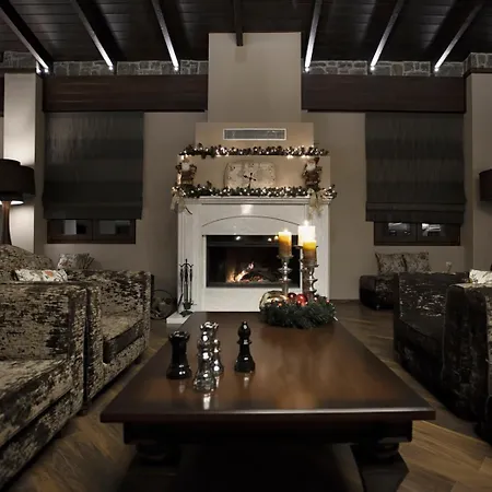 ホテル グランド メテオラ カランバカ