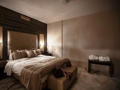 Grand Meteora Hotel