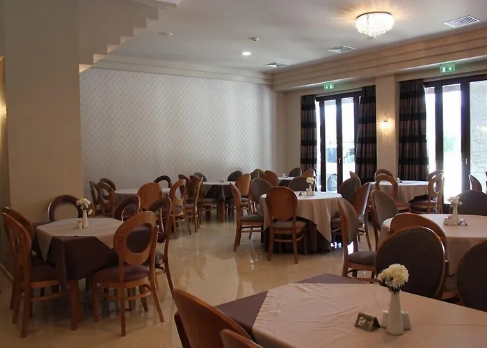 Grand Meteora 5* Kalambaka