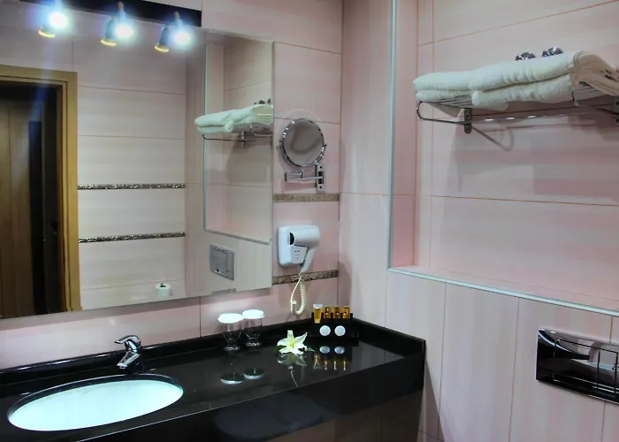 米特奥拉大酒店 酒店 卡兰巴卡